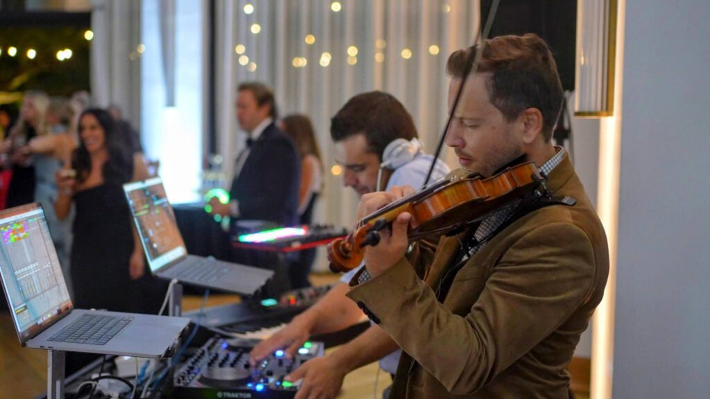 mike williams violinist
